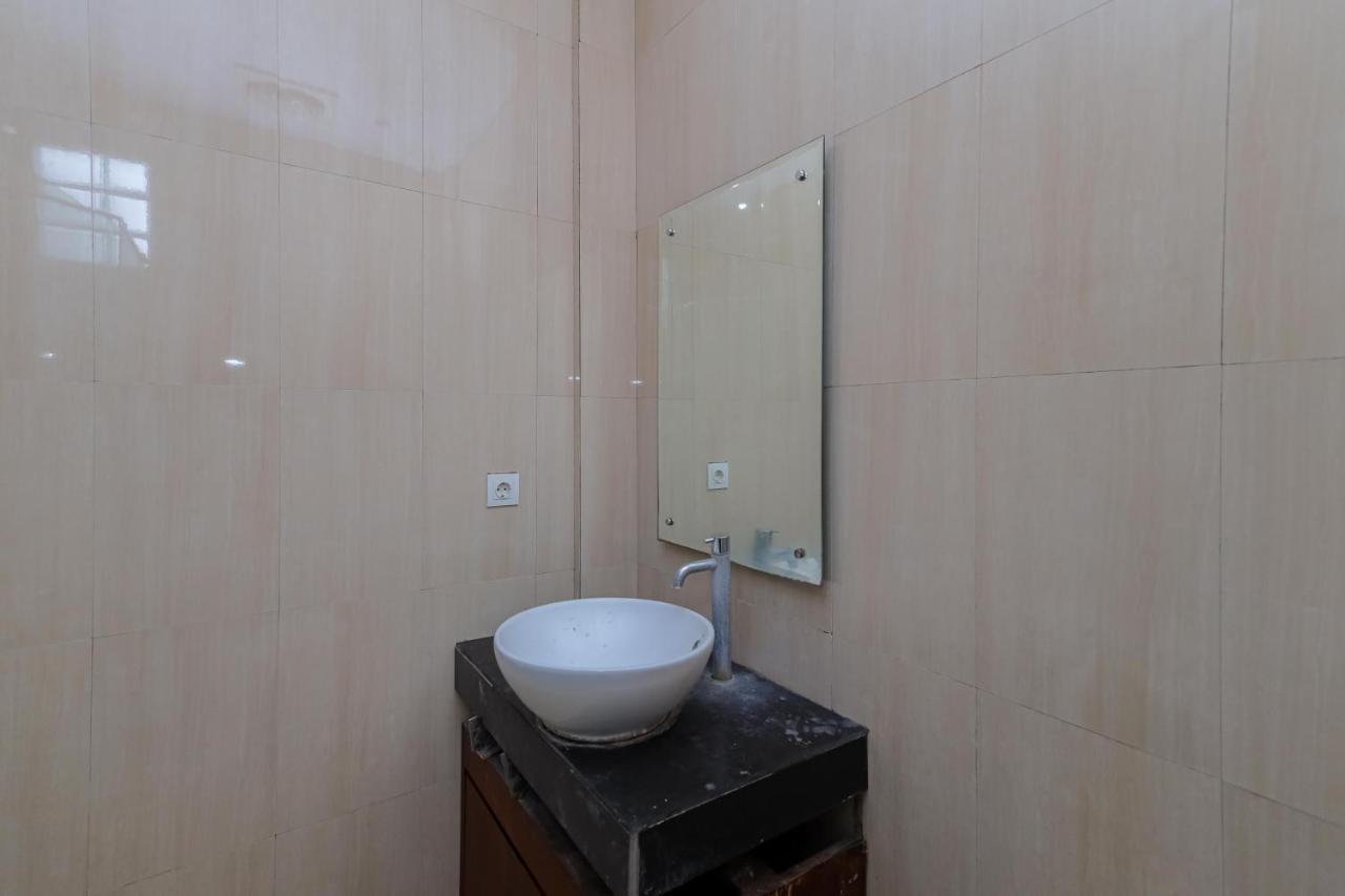 Urbanview Hotel Wg Jimbaran Bali Ungasan Εξωτερικό φωτογραφία